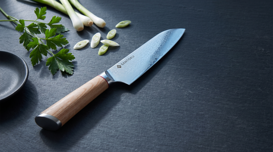 Santoku Knife Size Guide: Is 18cm (7 Inch) Right for You?