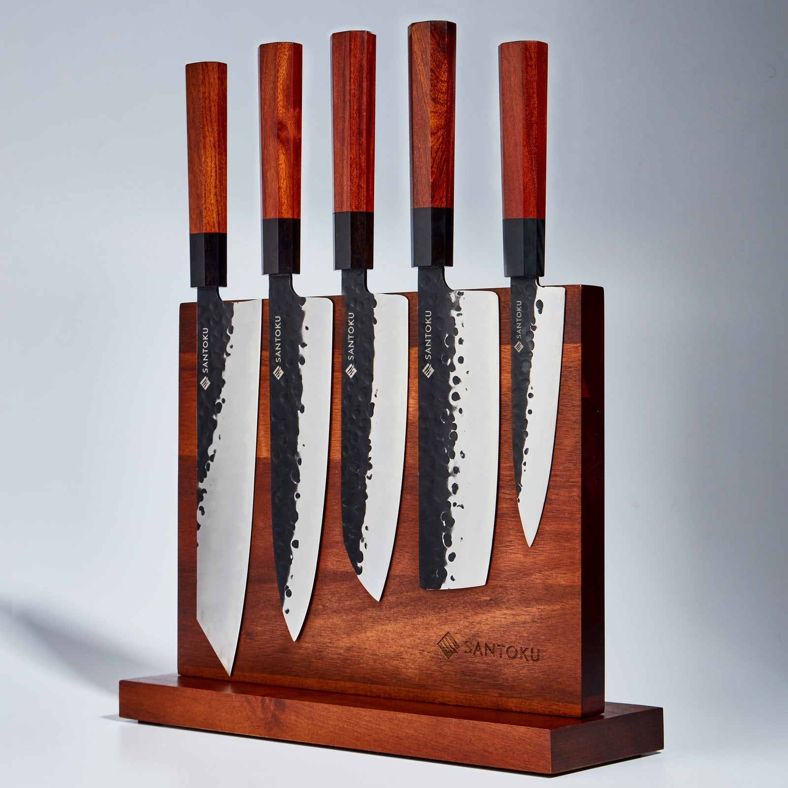 سلسلة سكاكين ميناتو مع حامل سكاكين مغناطيسي من خشب السنط